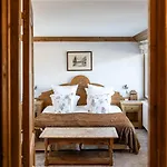 Les Peupliers Hotel Courchevel