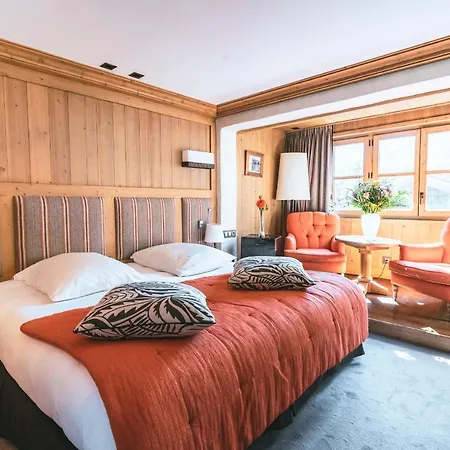 Les Peupliers Hotel 4*