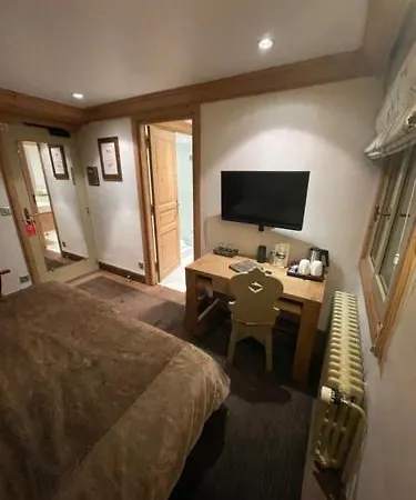 Hotel Les Peupliers 4*