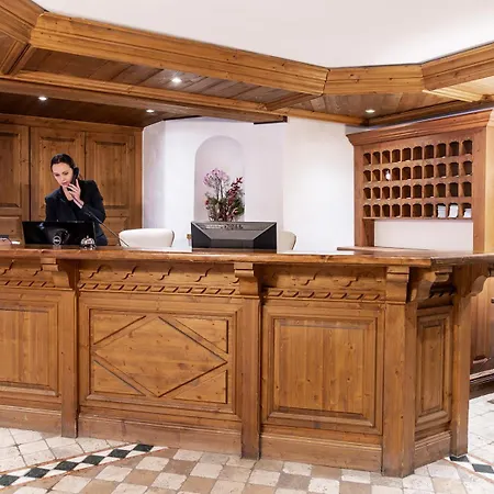 Hotel Les Peupliers Courchevel