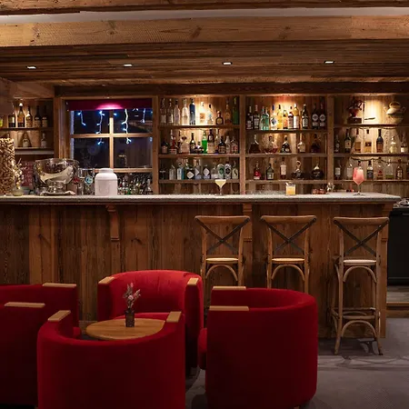 Les Peupliers Hotel 4*