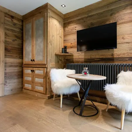 Hotel Les Peupliers 4*
