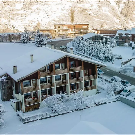 Les Peupliers Hotel