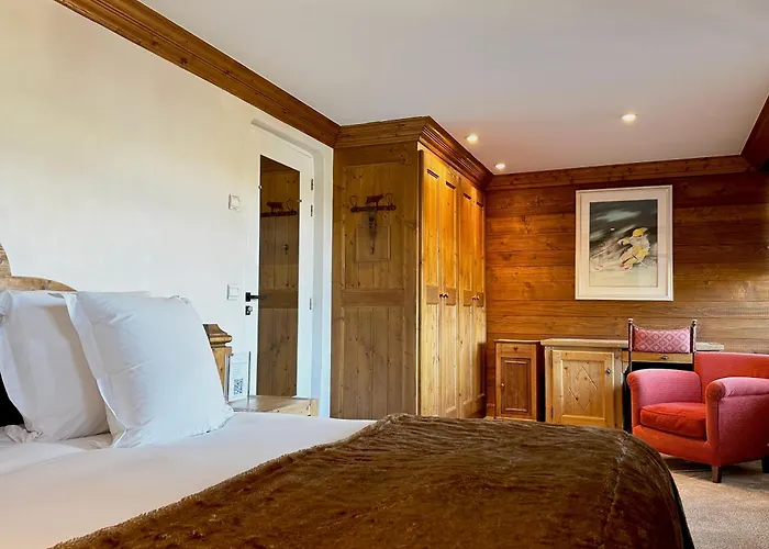 Les Peupliers Hotel