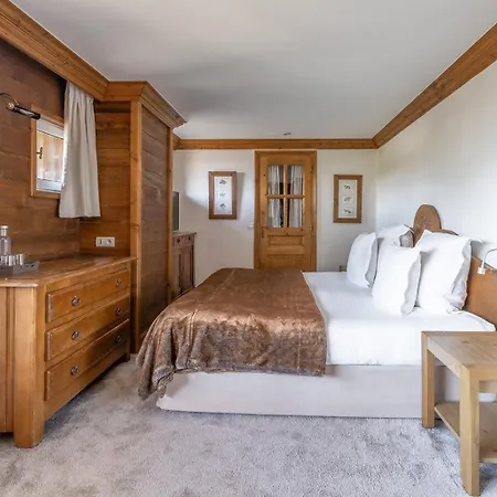 Отель Les Peupliers