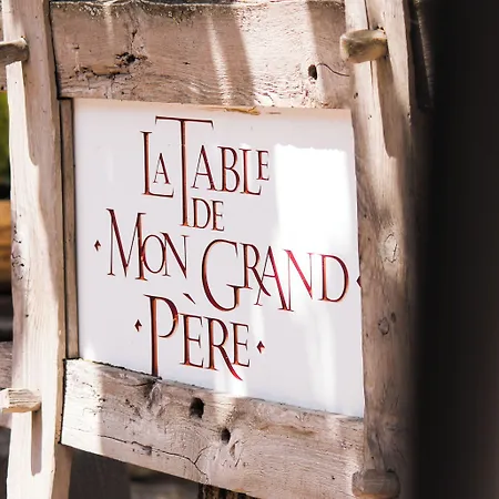 Les Peupliers Szálloda 4*